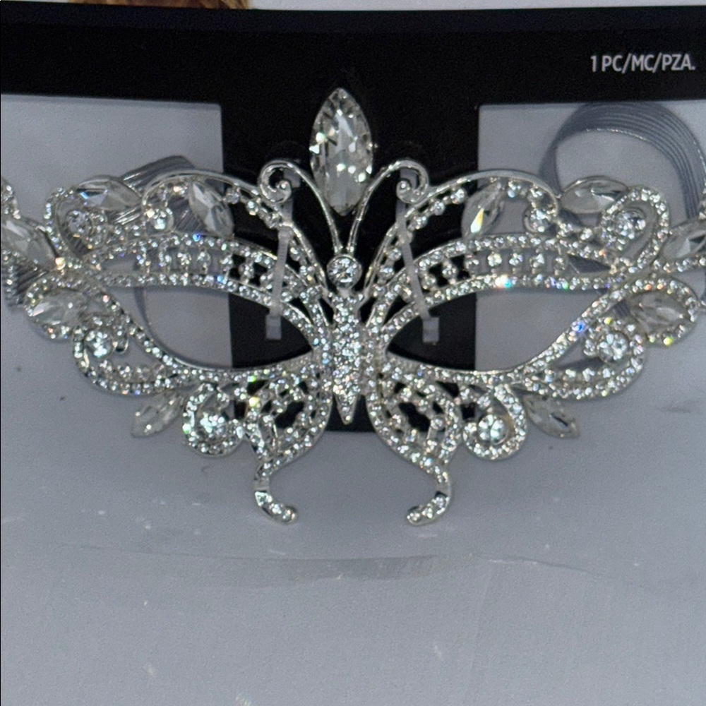 Jeweled Masquerade Mask - Silver - Picture 2 of 7